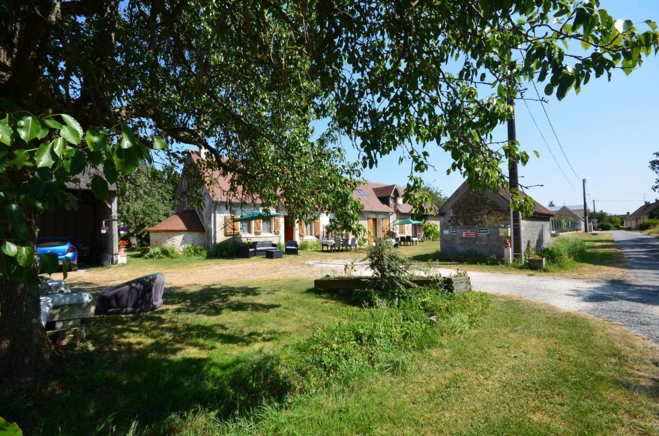 Gite En Berry Moulins-sur-Céphons Esterno foto