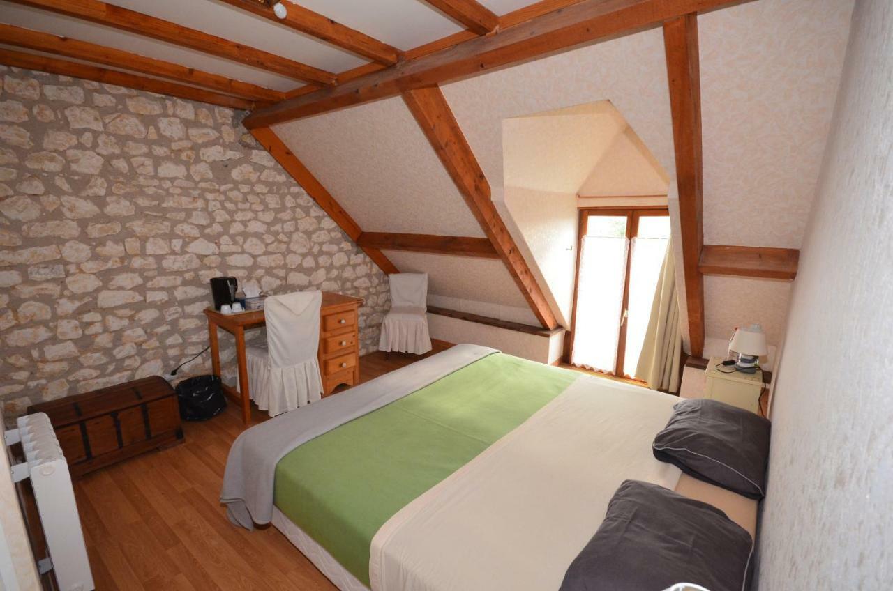 Gite En Berry Moulins-sur-Céphons Esterno foto